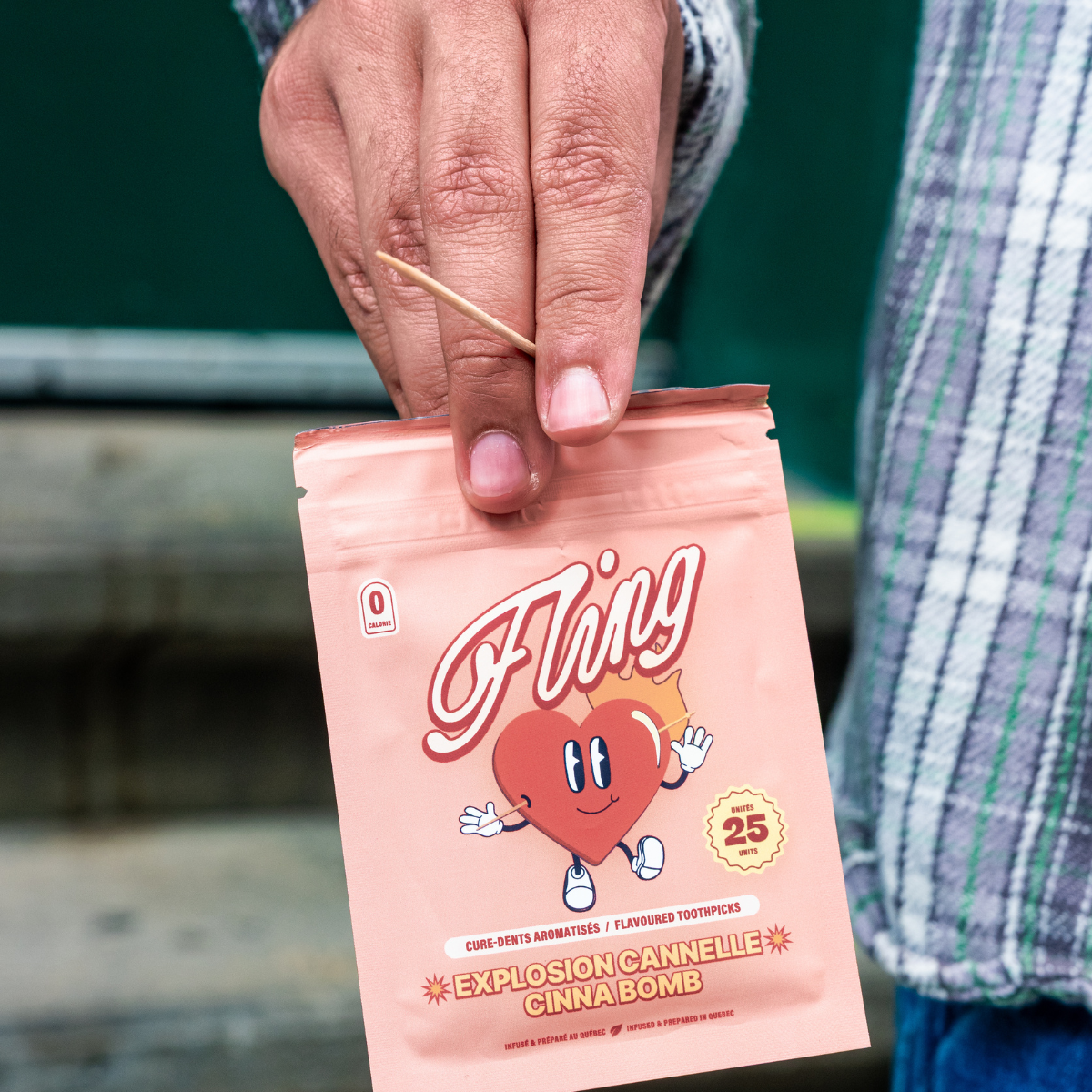 Pourquoi les cure-dents aromatisés deviennent l'alternative au vapotag –  Fling
